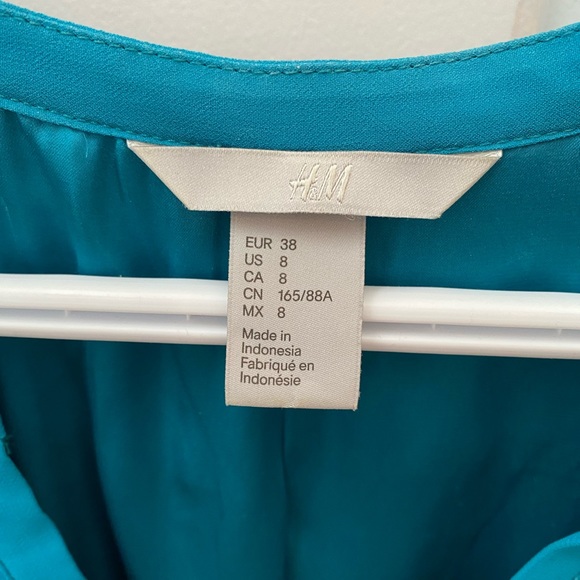 H&M Short Sleeve Dress Size M - Picture 3 of 5